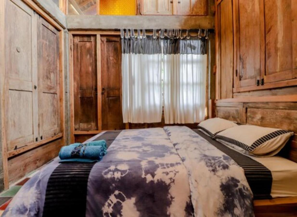 Lorong Homestay Bantul Exterior photo