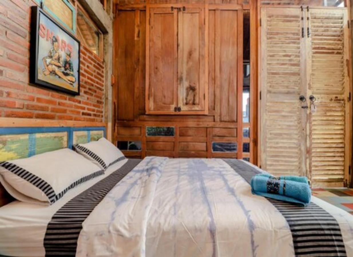 Lorong Homestay Bantul Exterior photo
