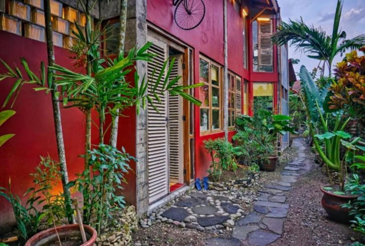 Lorong Homestay Bantul Exterior photo